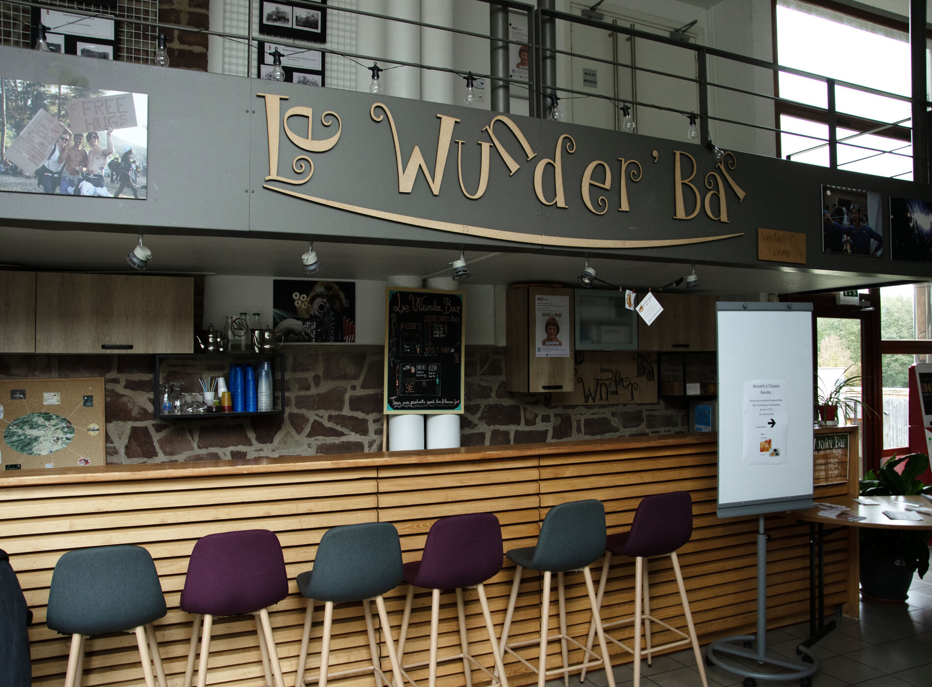 Wunder Bar MJC